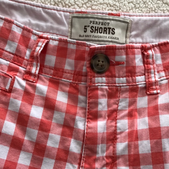 Old Navy Shorts - Picture 2 of 4